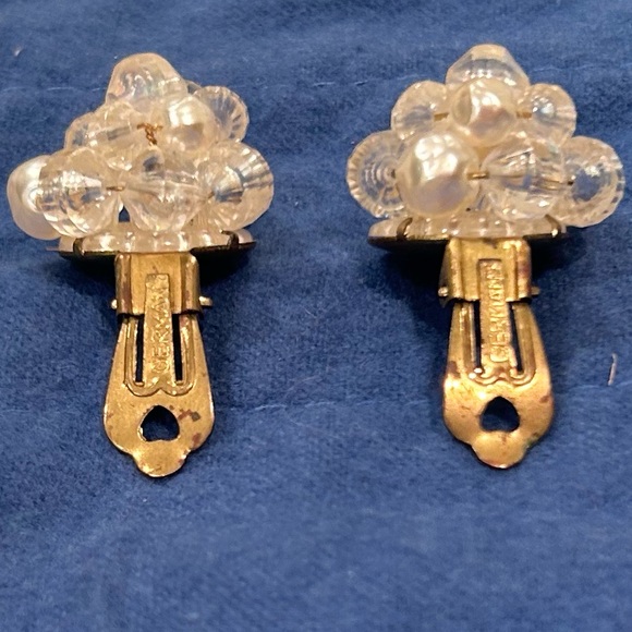 Vintage Germany Earrings - Picture 3 of 5